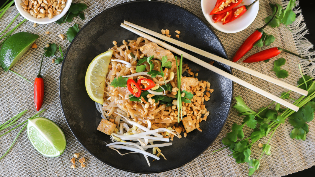 A delicious bowl of Thai food.