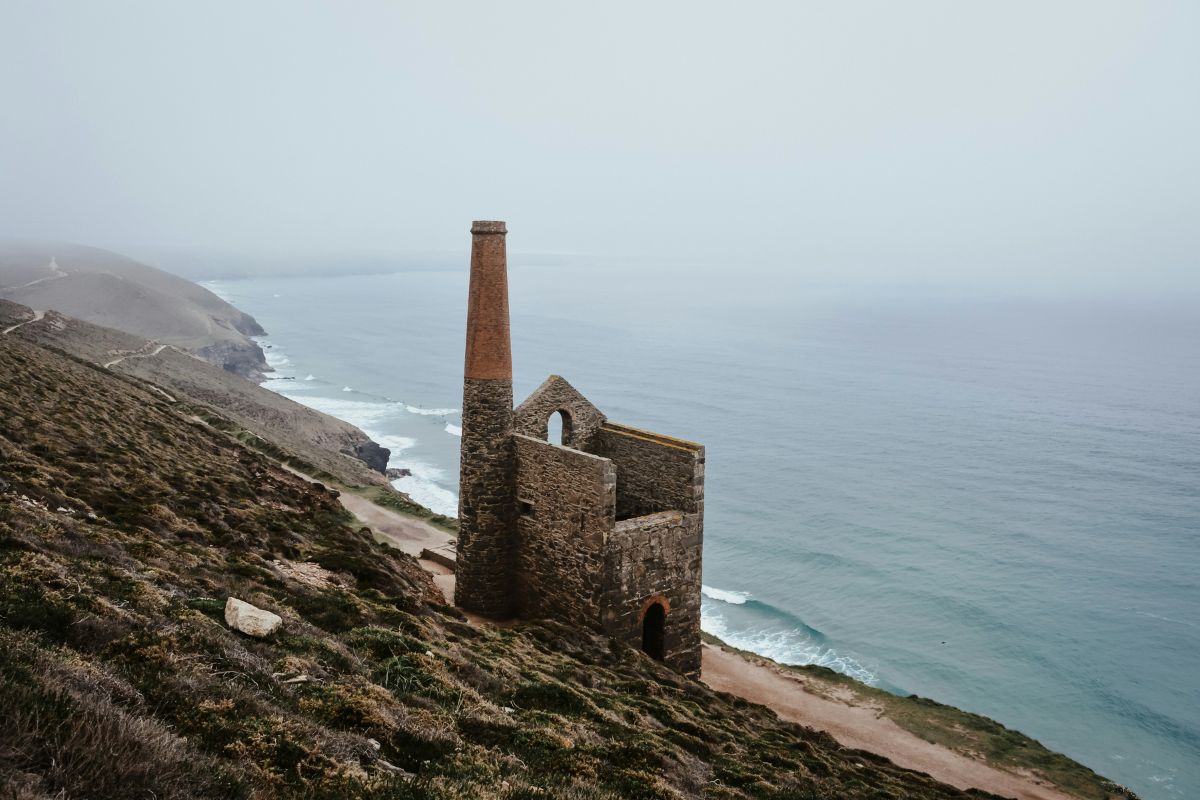 Hidden Cornwall itinerary: Mining heritage in Trevellas Cove & Chapel Porth